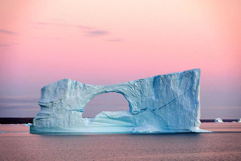 Iceberg Arche Groenland ©Xavier Allard